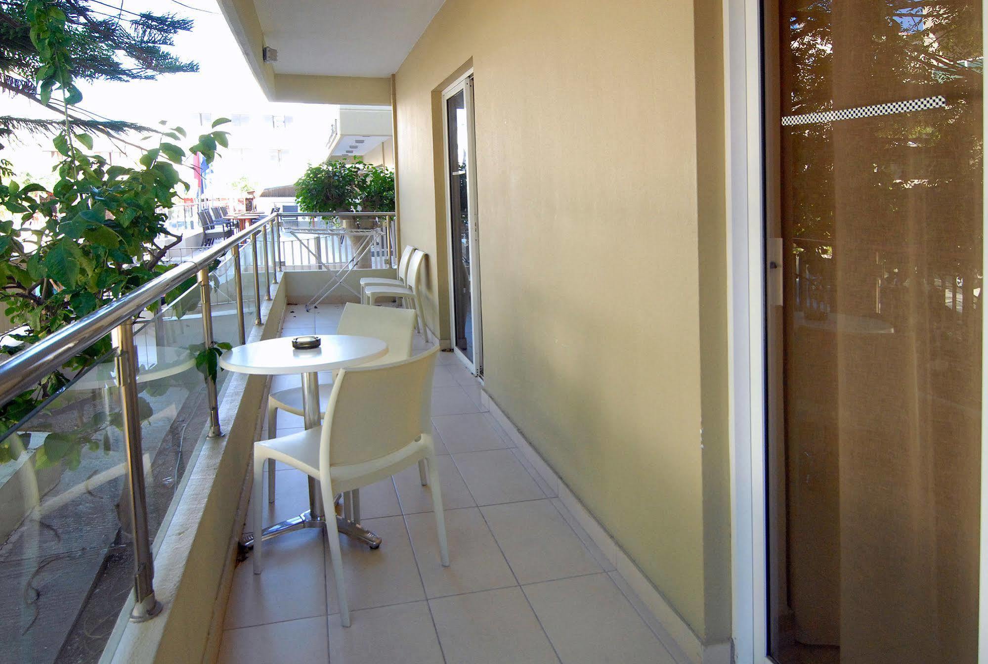 Michel Apartments Cos Exterior foto